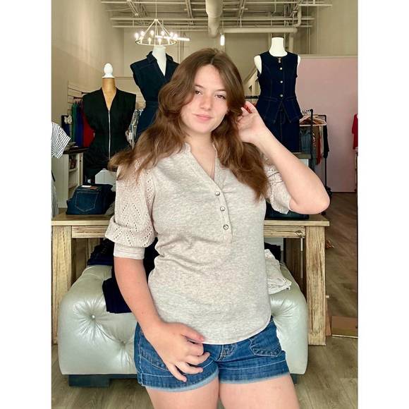 Mystree | Tops | New Mystree Puff Sleeve Contrast Top In Sand | Poshmark